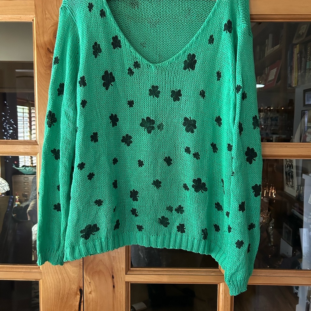 Wooden Ships Green V-Neck Sweater with Black Floral Design